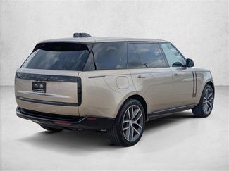 New 2025 Land Rover Range Rover Long Wheelbase SE video 2