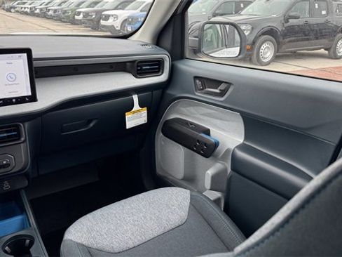 New 2026 Ford Maverick XLT w/ XLT Luxury Package image 19