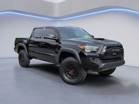 Used 2023 Toyota Tacoma TRD Pro AWD/4WD image 2