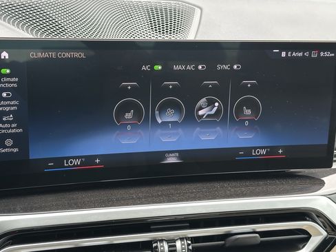 Used 2023 BMW 330i Sedan w/ Premium Package RWD image 19