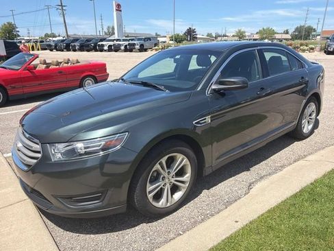 Used 2016 Ford Taurus SEL w/ Equipment Group 201A FWD image 3
