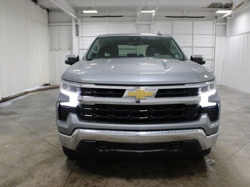 Used 2025 Chevrolet Silverado 1500 LT w/ Work Truck Package image 3