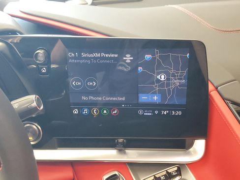 Used 2022 Chevrolet Corvette Stingray Premium Conv w/ Z51 Performance Package RWD image 15