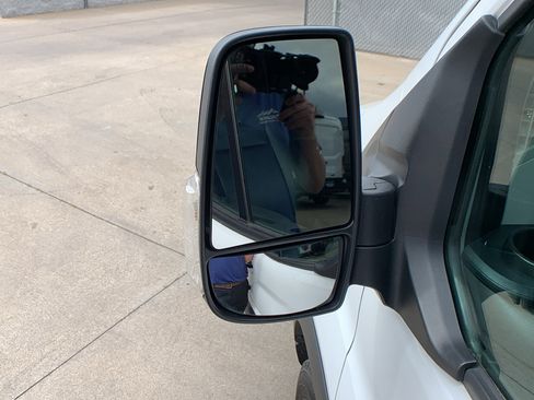 Used 2023 Ford Transit 250 148 High Roof AWD image 10