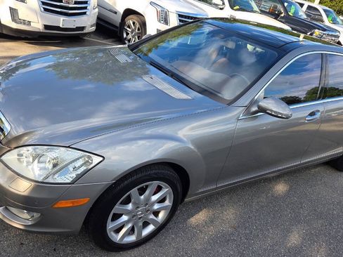 Used 2007 Mercedes-Benz S 550 4MATIC image 5