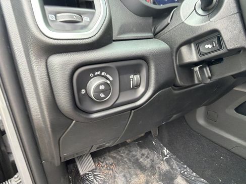 New 2026 RAM 3500 Big Horn AWD/4WD image 20