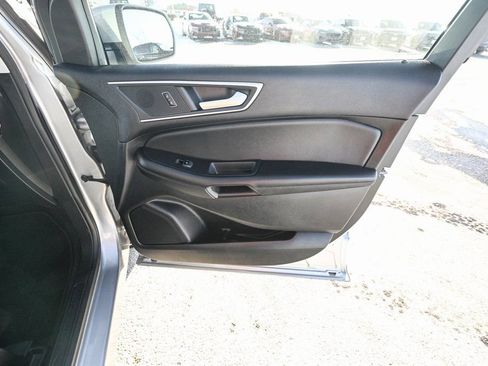 Used 2024 Ford Edge SEL w/ Convenience Package image 27