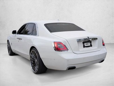 Used 2021 Rolls-Royce Ghost image 4