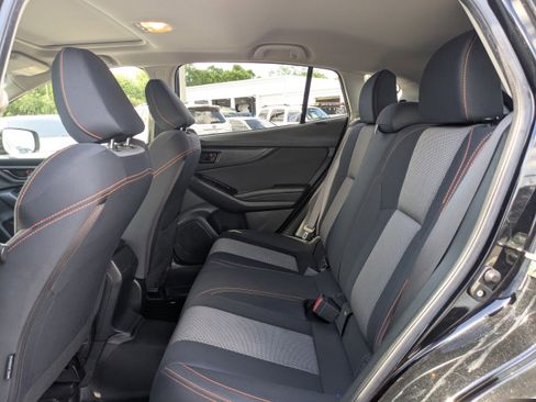 Used 2019 Subaru Crosstrek 2.0i Premium image 13