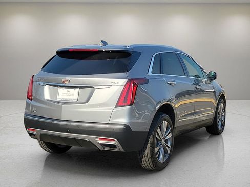 Used 2024 Cadillac XT5 Premium Luxury AWD/4WD image 5