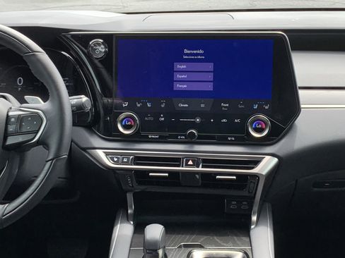 Used 2026 Lexus RX 450h AWD w/ Convenience Package image 31