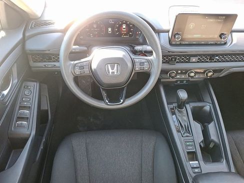 Used 2025 Honda Accord LX image 12