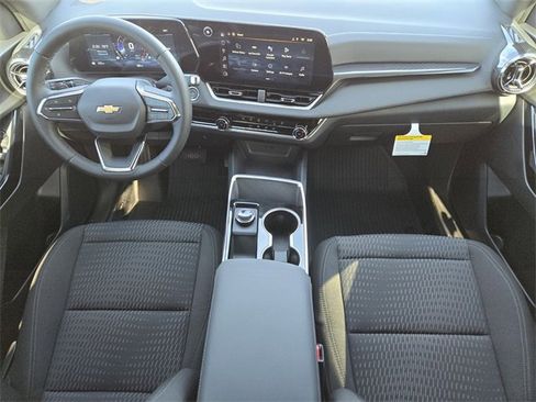 New 2026 Chevrolet Equinox LT image 25