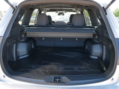 Certified 2025 Subaru Forester Premium w/ Convenience Package #1 AWD/4WD image 18