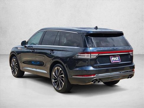 Used 2021 Lincoln Aviator Reserve w/ Equipment Group 201A AWD/4WD image 7