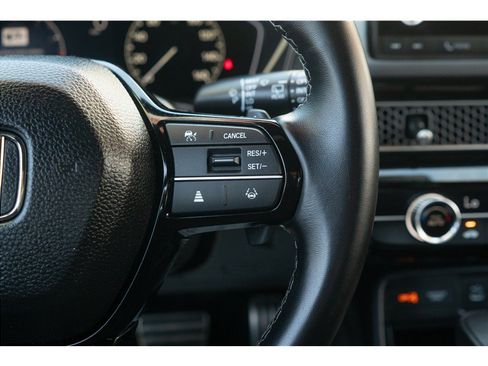Used 2025 Honda Civic Sport image 5