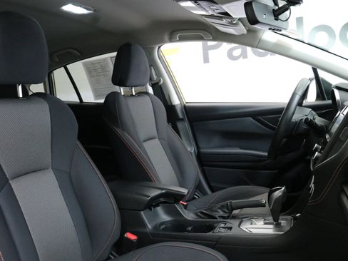 Used 2023 Subaru Crosstrek 2.0i Premium image 34