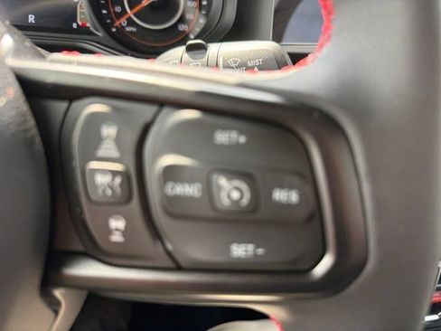 Used 2024 Jeep Wrangler Unlimited Rubicon w/ Convenience Group AWD/4WD image 20