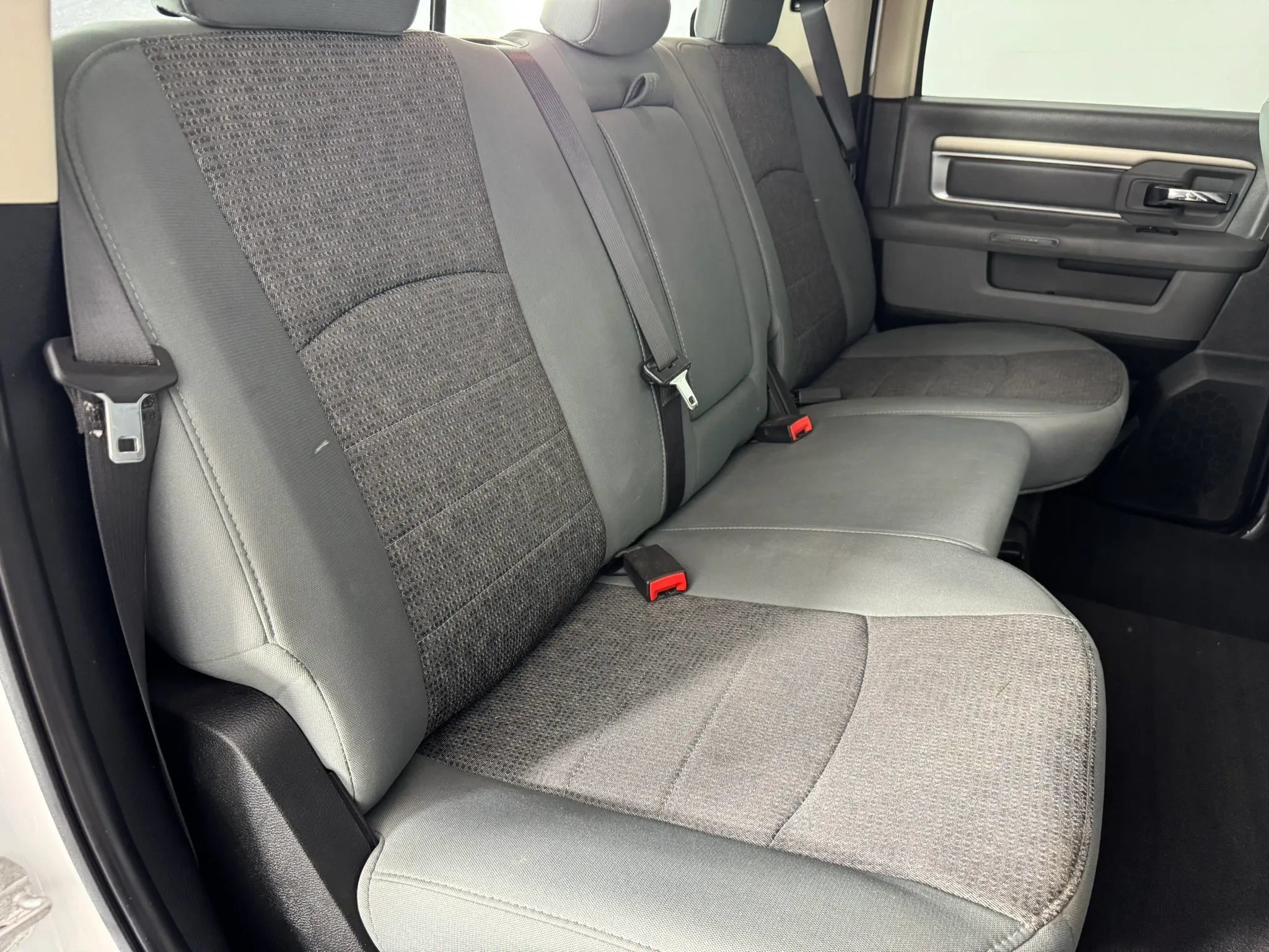 Used 2018 RAM 1500 Big Horn AWD/4WD image 33