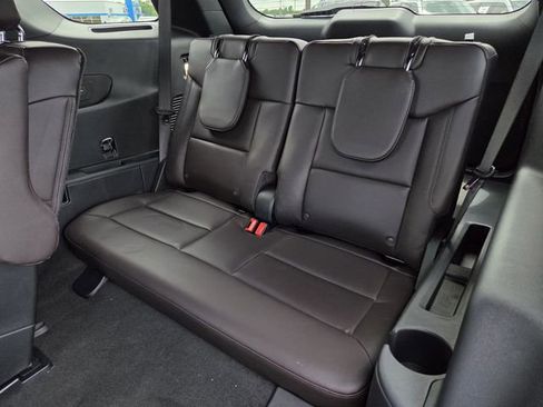 New 2026 Ford Explorer Platinum RWD image 34