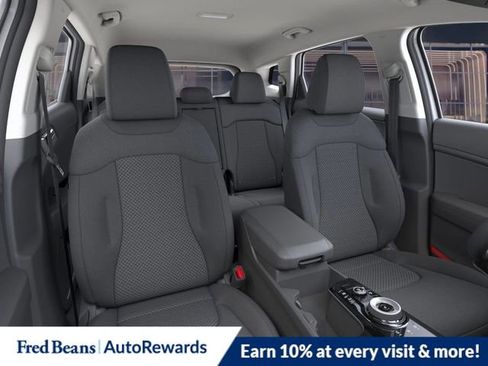 New 2025 Kia Sportage LX image 16