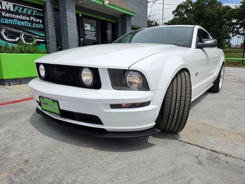 Used 2007 Ford Mustang GT RWD image 65