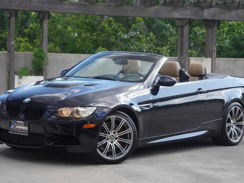Used 2011 BMW M3 Convertible RWD image 40