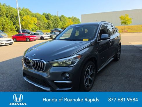 Used 2018 BMW X1 xDrive28i AWD/4WD image 1