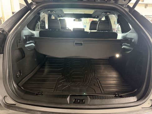 Used 2023 Ford Edge ST-Line w/ Cargo Accessory Package AWD/4WD image 26