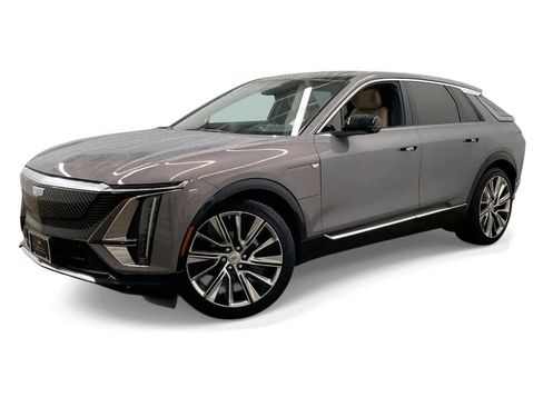 Certified 2025 Cadillac Lyriq Luxury w/ Nappa Leather Package image 1