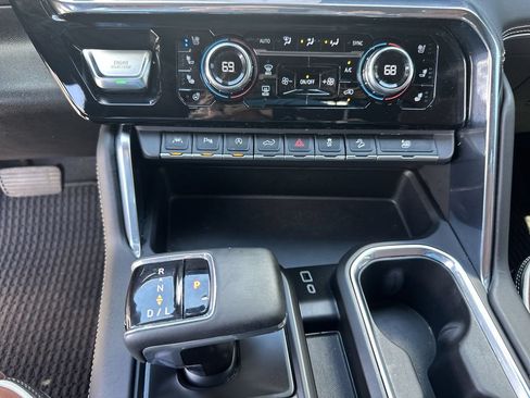 Certified 2024 GMC Sierra 1500 Denali Ultimate AWD/4WD image 35