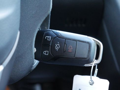 Used 2013 Ford Fusion SE image 8