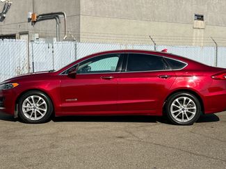Used 2019 Ford Fusion SEL FWD video 2