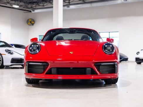 Used 2021 Porsche 911 Targa 4S Heritage Design image 2