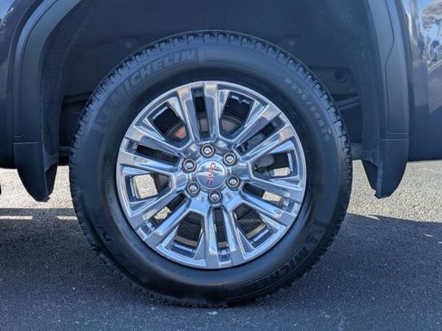 Used 2022 GMC Sierra 1500 Denali AWD/4WD image 11