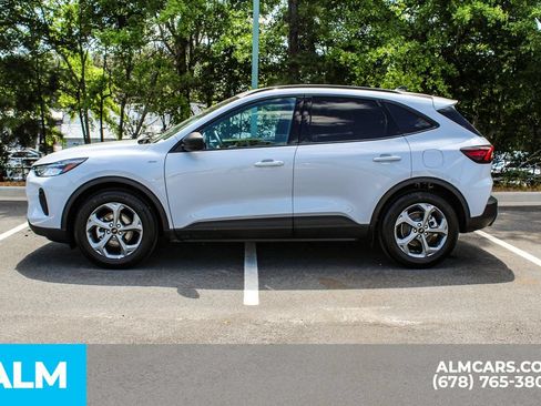 Used 2026 Ford Escape ST-Line FWD image 5