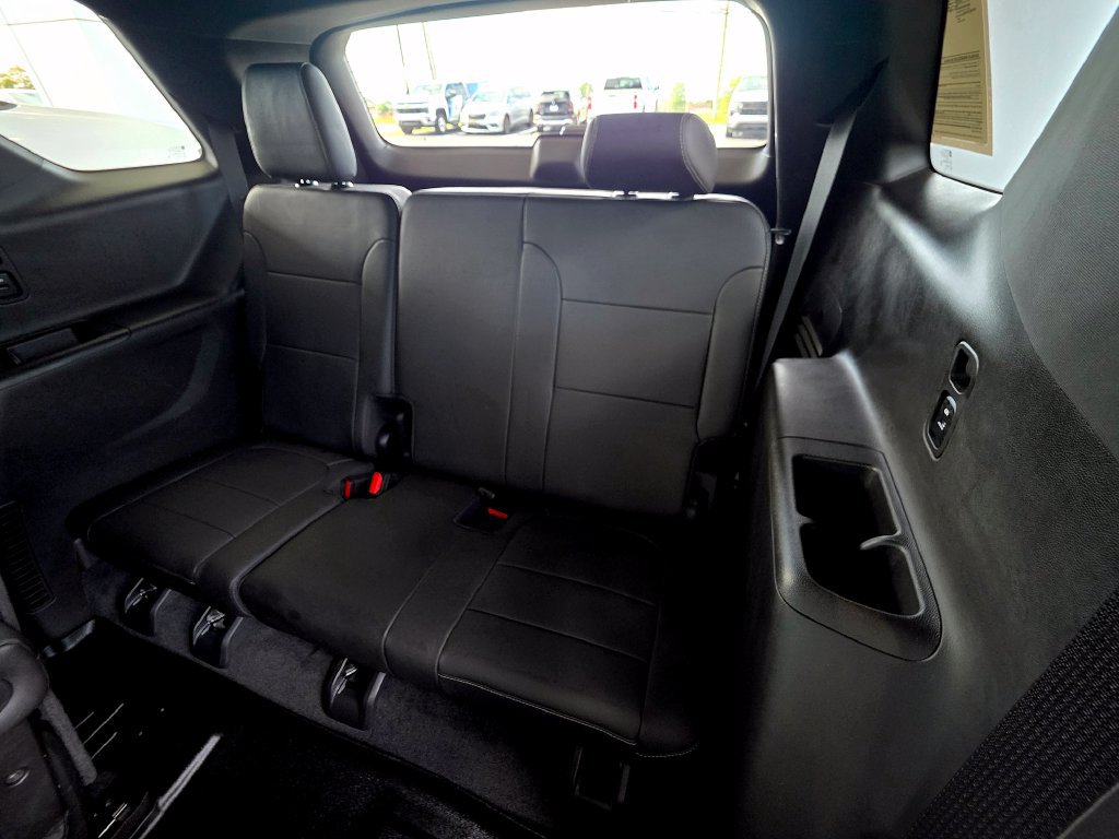 Used 2023 Chevrolet Traverse LT w/ LT Premium Package AWD/4WD image 67