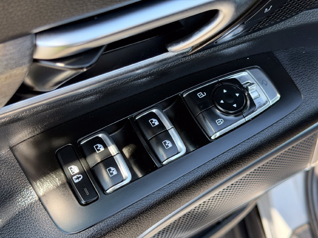 Used 2021 Kia Telluride SX w/ SX Prestige Package AWD/4WD image 19