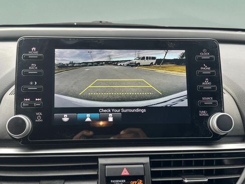 Used 2022 Honda Accord Sport image 14