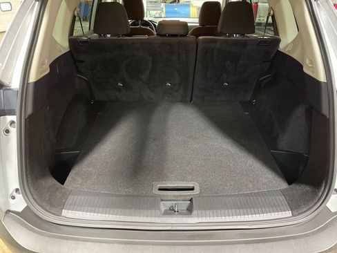 Used 2023 Nissan Rogue SV image 22