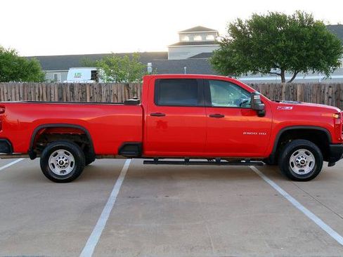 Used 2024 Chevrolet Silverado 2500 W/T w/ WT Convenience Package AWD/4WD image 7