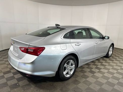 Used 2021 Chevrolet Malibu LS image 3