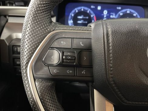 Used 2024 Toyota Tacoma TRD Off-Road image 26