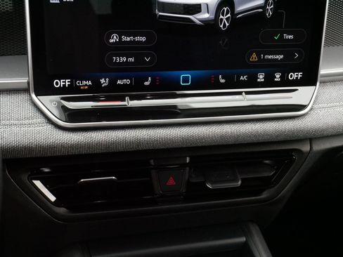 Certified 2025 Volkswagen Tiguan S AWD/4WD image 22