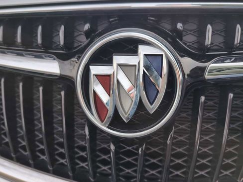 Used 2018 Buick Encore Preferred image 29