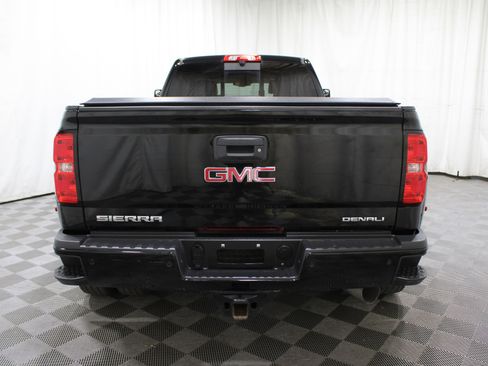Used 2019 GMC Sierra 3500 Denali w/ Duramax Plus Package image 29