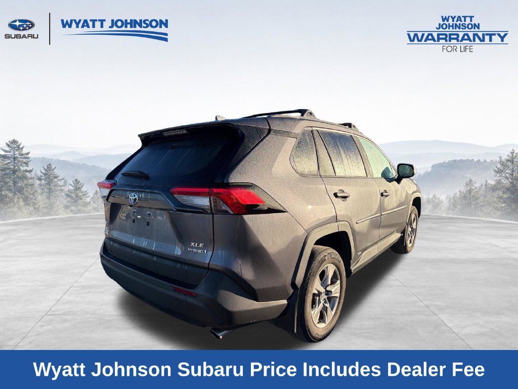 Used 2024 Toyota RAV4 XLE w/ Convenience Package AWD/4WD image 8