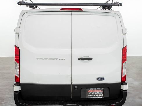 Used 2019 Ford Transit 250 Base image 16