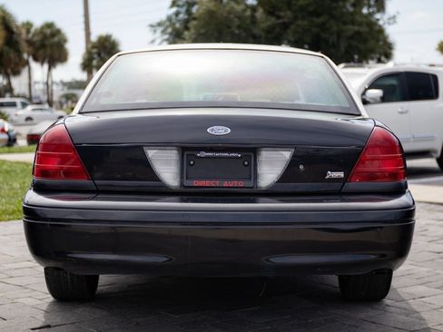 Used 2011 Ford Crown Victoria Police Interceptor RWD image 11