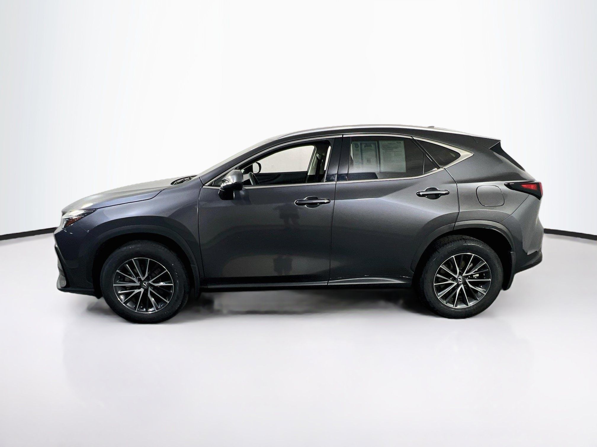 Used 2024 Lexus NX 350 AWD image 8